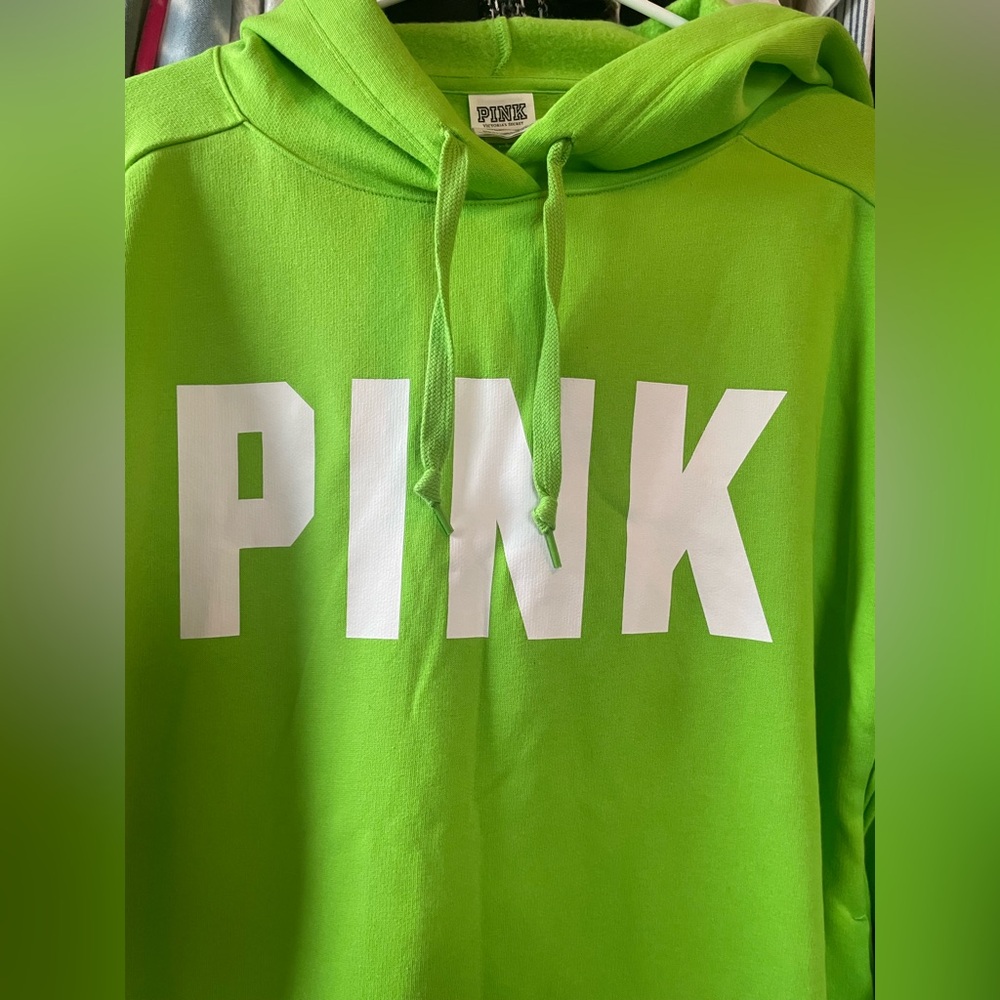 NWOT PINK Victoria's Secret Hoodie - Picture 2 of 5